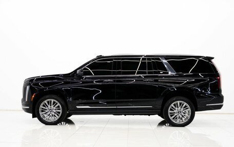 Cadillac Escalade V, 2025 год, 33 900 000 рублей, 19 фотография