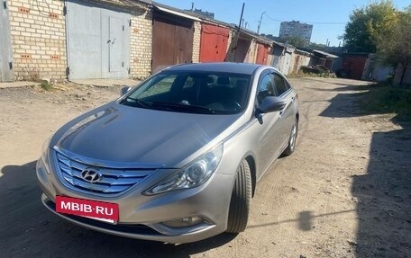 Hyundai Sonata VI, 2010 год, 1 200 000 рублей, 5 фотография