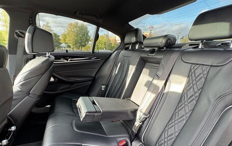BMW 5 серия, 2019 год, 4 790 000 рублей, 13 фотография