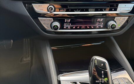 BMW 5 серия, 2019 год, 4 790 000 рублей, 23 фотография