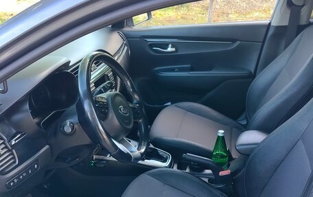 KIA Rio IV, 2017 год, 1 550 000 рублей, 6 фотография