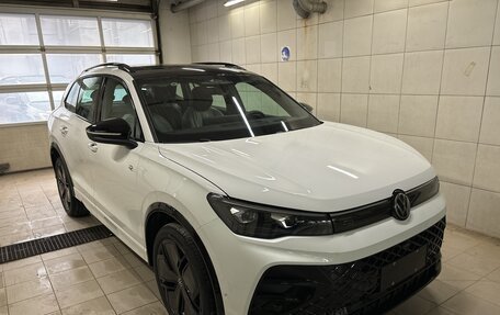 Volkswagen Tiguan, 2024 год, 5 100 000 рублей, 1 фотография