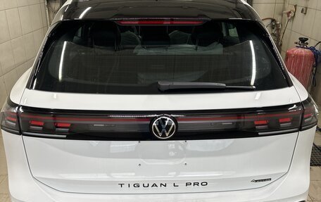 Volkswagen Tiguan, 2024 год, 5 100 000 рублей, 7 фотография