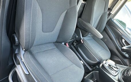 Mercedes-Benz V-Класс, 2015 год, 12 500 000 рублей, 15 фотография