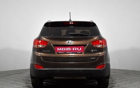 Hyundai ix35 I рестайлинг, 2013 год, 990 000 рублей, 6 фотография