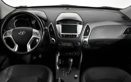 Hyundai ix35 I рестайлинг, 2013 год, 990 000 рублей, 12 фотография