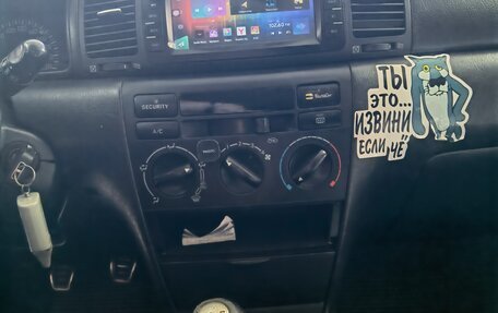 Toyota Corolla, 2002 год, 750 000 рублей, 3 фотография