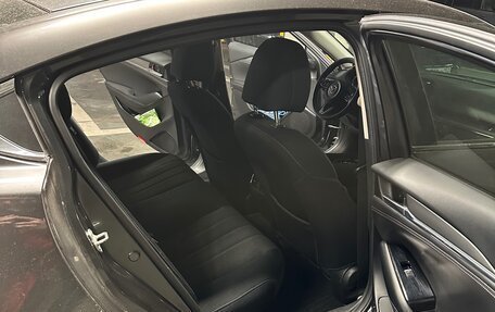 Mazda 6, 2019 год, 1 950 000 рублей, 10 фотография