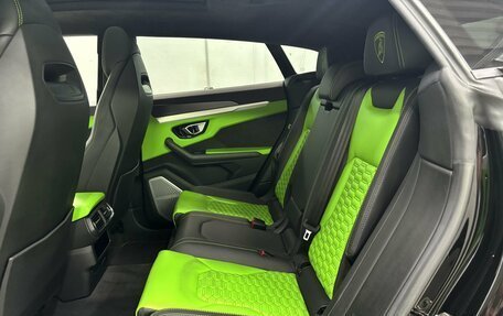 Lamborghini Urus I, 2019 год, 19 990 000 рублей, 17 фотография