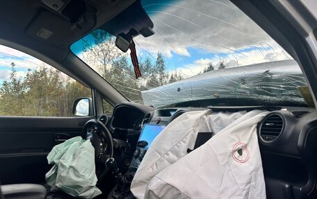 KIA Carens III (RP), 2010 год, 370 000 рублей, 6 фотография