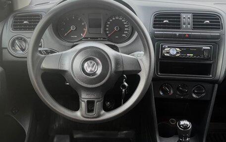 Volkswagen Polo VI (EU Market), 2010 год, 585 000 рублей, 11 фотография