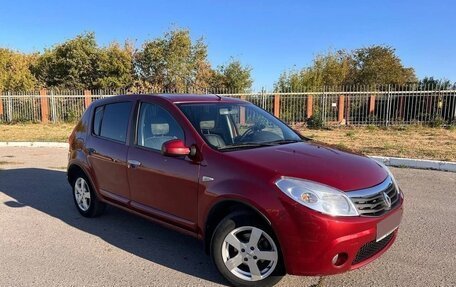 Renault Sandero I, 2011 год, 700 000 рублей, 3 фотография