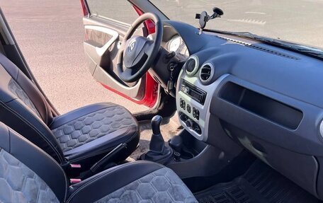 Renault Sandero I, 2011 год, 700 000 рублей, 12 фотография