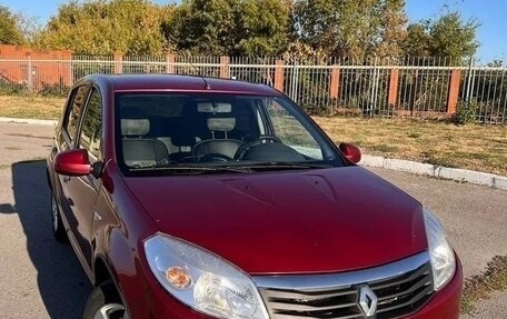 Renault Sandero I, 2011 год, 700 000 рублей, 5 фотография