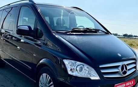 Mercedes-Benz Viano, 2012 год, 2 300 000 рублей, 1 фотография