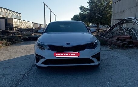 KIA Optima IV, 2018 год, 2 500 000 рублей, 6 фотография