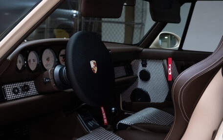 Porsche 911, 1991 год, 16 638 749 рублей, 11 фотография