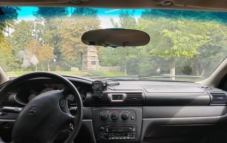 Dodge Stratus II, 2003 год, 185 000 рублей, 4 фотография