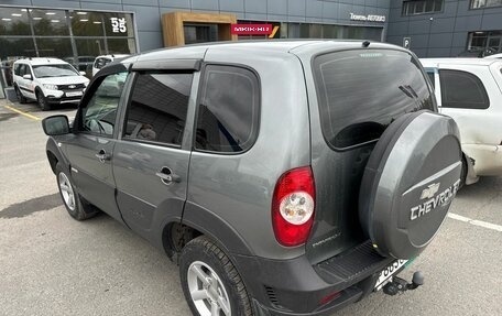 Chevrolet Niva I рестайлинг, 2016 год, 652 000 рублей, 3 фотография
