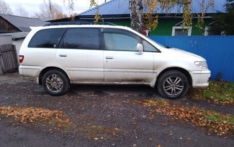 Nissan Presage I, 1999 год, 600 000 рублей, 1 фотография