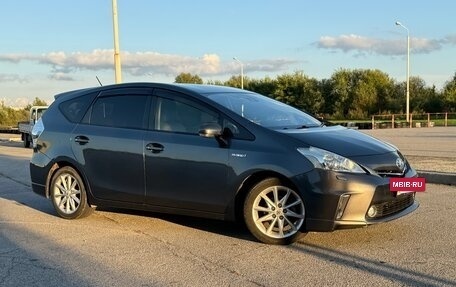 Toyota Prius Alpha I (ZVW40/41), 2011 год, 1 050 000 рублей, 6 фотография
