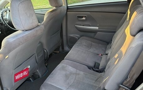 Toyota Prius Alpha I (ZVW40/41), 2011 год, 1 050 000 рублей, 7 фотография