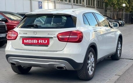 Mercedes-Benz GLA, 2015 год, 2 100 000 рублей, 5 фотография