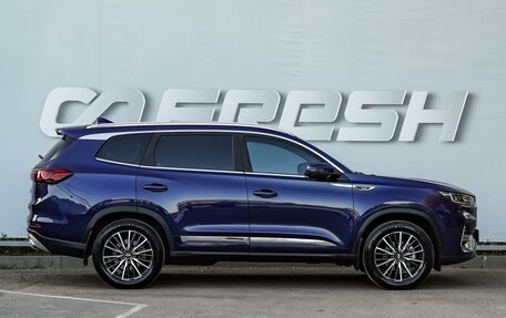 Chery Tiggo 8 Pro, 2022 год, 1 890 000 рублей, 5 фотография