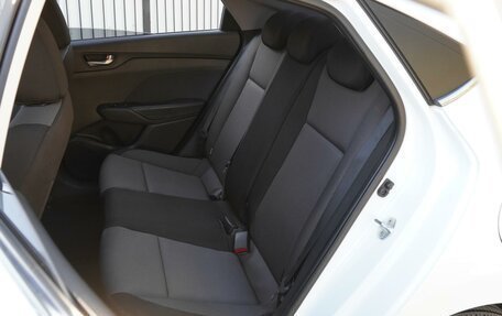 Hyundai Solaris II рестайлинг, 2017 год, 1 340 000 рублей, 9 фотография