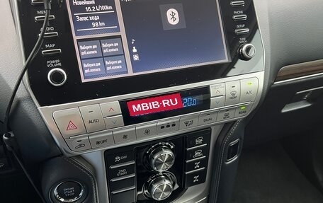 Toyota Land Cruiser Prado 150 рестайлинг 2, 2021 год, 7 500 000 рублей, 13 фотография