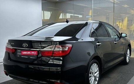 Toyota Camry, 2015 год, 2 299 000 рублей, 6 фотография