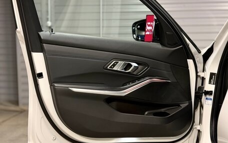BMW 3 серия, 2020 год, 3 790 000 рублей, 11 фотография