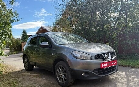 Nissan Qashqai, 2011 год, 850 000 рублей, 2 фотография