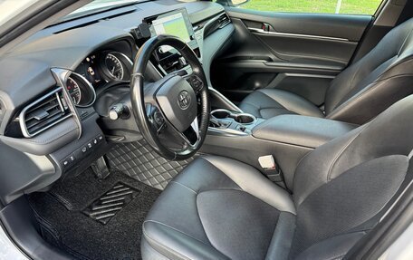 Toyota Camry, 2021 год, 2 699 000 рублей, 14 фотография