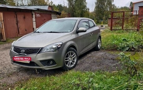 KIA cee'd I рестайлинг, 2011 год, 850 000 рублей, 4 фотография