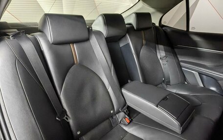 Toyota Camry, 2018 год, 2 059 000 рублей, 13 фотография