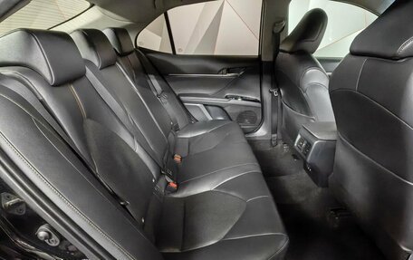 Toyota Camry, 2018 год, 2 059 000 рублей, 12 фотография