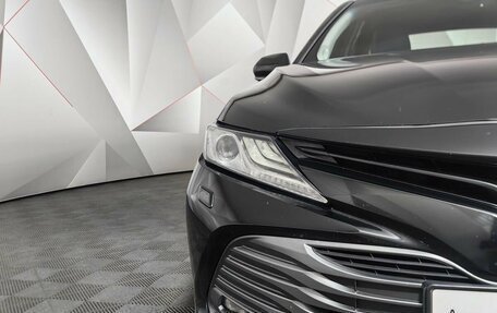 Toyota Camry, 2018 год, 2 059 000 рублей, 18 фотография