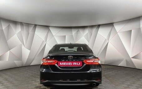 Toyota Camry, 2018 год, 2 059 000 рублей, 8 фотография