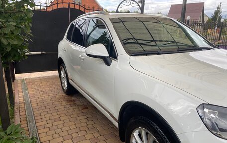 Volkswagen Touareg III, 2013 год, 3 000 000 рублей, 2 фотография