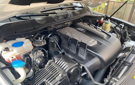 Volkswagen Touareg III, 2013 год, 3 000 000 рублей, 17 фотография