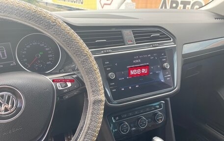 Volkswagen Tiguan II, 2019 год, 2 650 000 рублей, 9 фотография