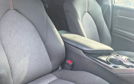 Toyota Camry, 2018 год, 2 185 000 рублей, 7 фотография