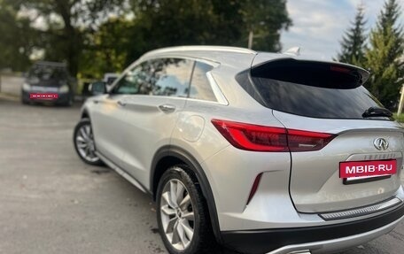 Infiniti QX50 II, 2018 год, 1 940 000 рублей, 5 фотография