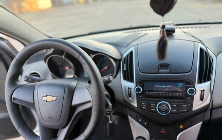 Chevrolet Cruze II, 2014 год, 930 000 рублей, 2 фотография