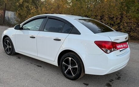 Chevrolet Cruze II, 2014 год, 930 000 рублей, 6 фотография