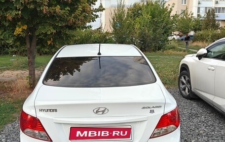 Hyundai Solaris II рестайлинг, 2013 год, 720 000 рублей, 1 фотография