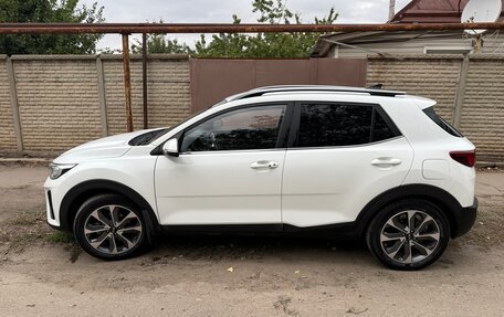 KIA Stonic, 2019 год, 2 000 000 рублей, 4 фотография
