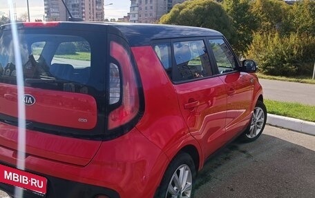 KIA Soul II рестайлинг, 2019 год, 1 700 000 рублей, 3 фотография