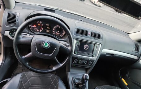 Skoda Octavia, 2012 год, 900 000 рублей, 5 фотография